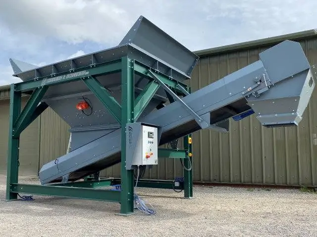 Bulk bagging machine Medium capacity hopper - Bulk bag filling machine