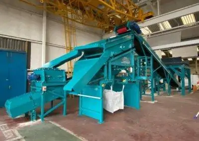 Bespoke Design Conveyor and Hopper System