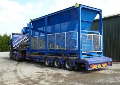 Large Capacity Hopper and Conveyor