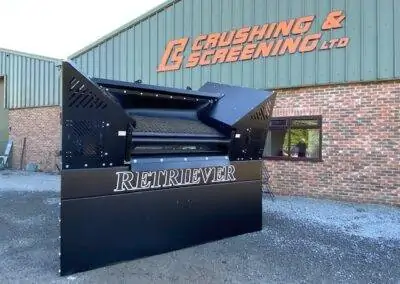 Retriever Screen