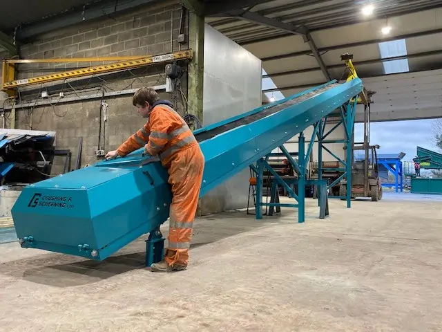 Why Is My Conveyor Belt Tracking Off? Causes, Fixes & Expert Guidance